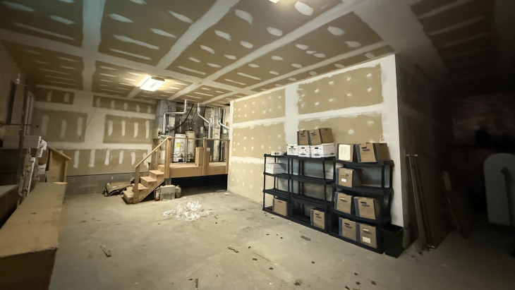 130 Fairway Lakes Interior 6