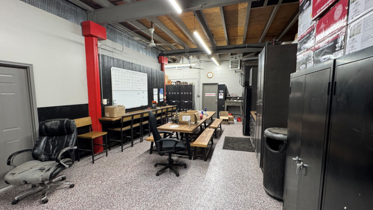 5_w_epler_ave_break_area