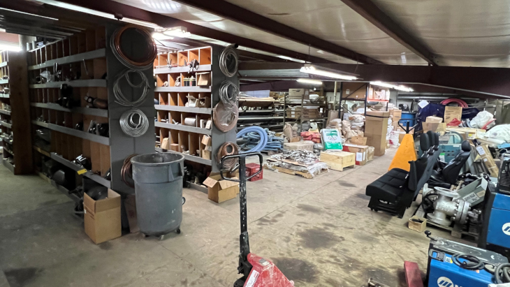 5_w_epler_ave_mezzanine