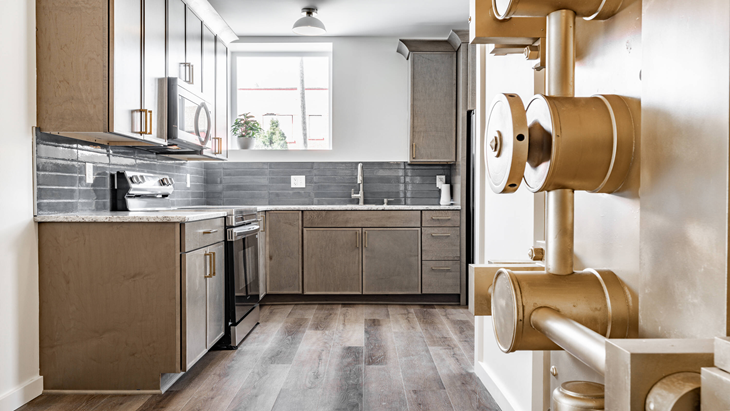 d998b4cb6f034539be658a511d083d2f_3000x2000_resize